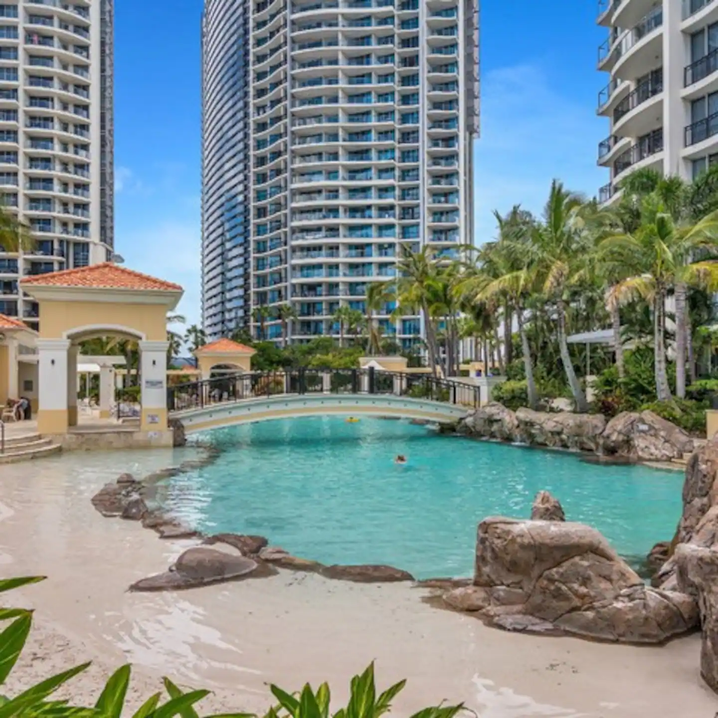 12f524db-2e7e-496e-b959-4416ca91ab9b