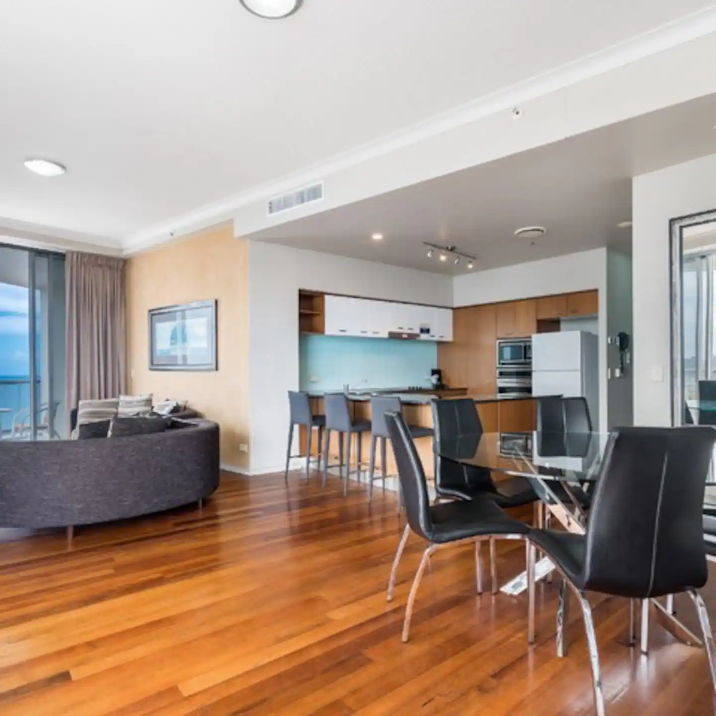 c9568e9d-4fe4-46cc-bf7c-31d07faa53ff